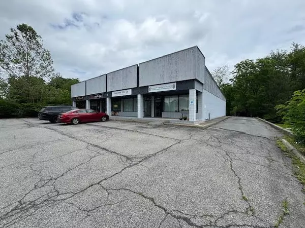 New Windsor, NY 12553,2424 State Route 32