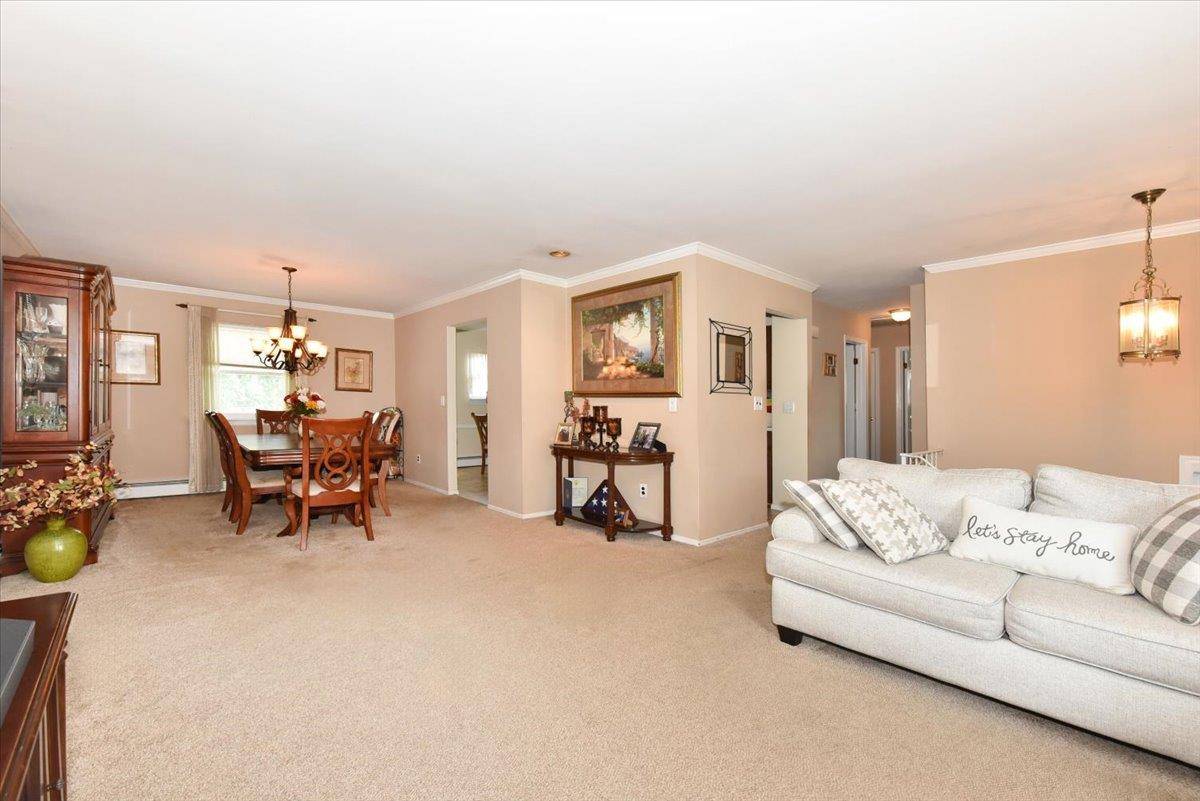 Merrick, NY 11566,1317 Taft AVE