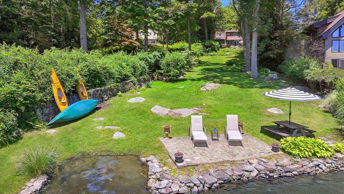 Putnam Valley, NY 10579,342 Lake Shore RD