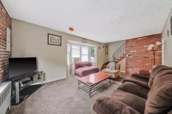 East Northport, NY 11731,36 Daly RD