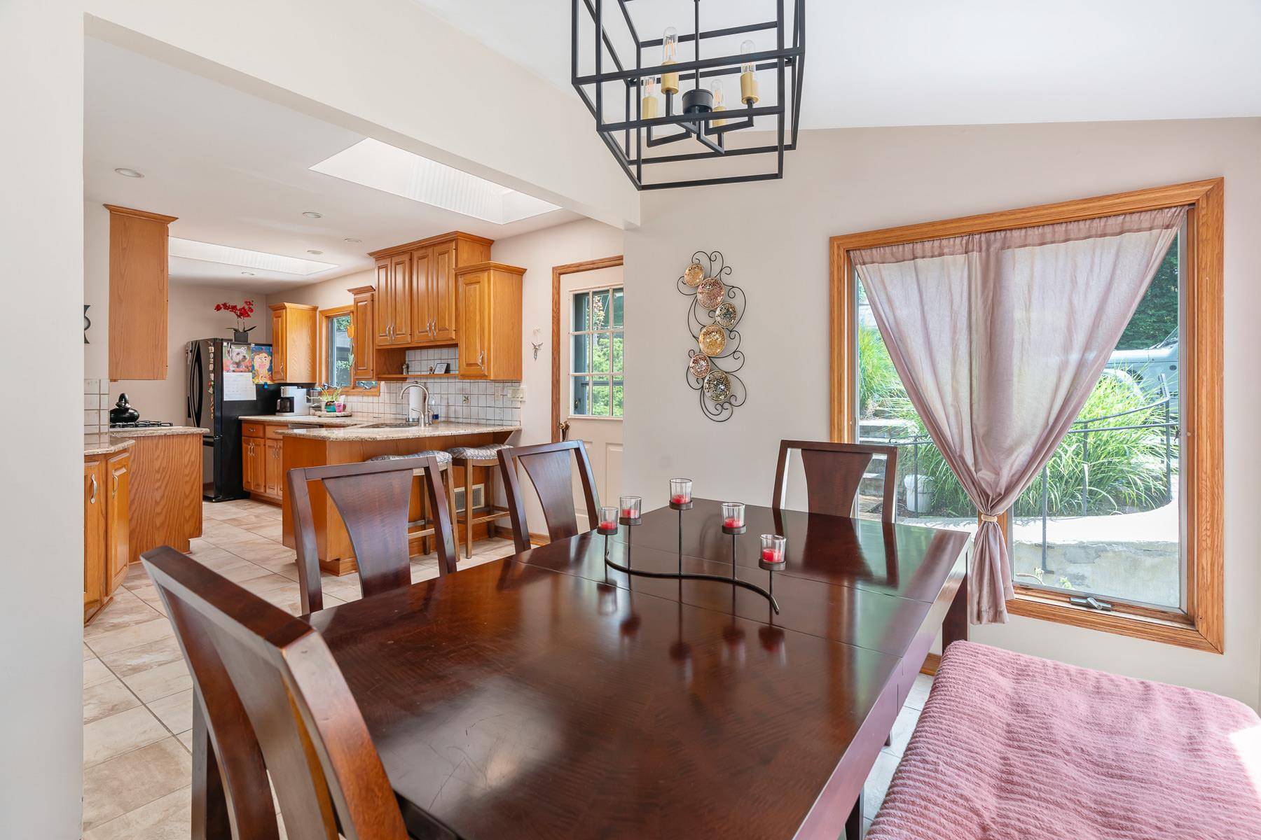 Mahopac, NY 10541,3 Indian Hill RD