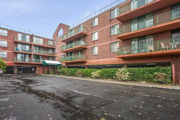 302 Church ST #3F, White Plains, NY 10603