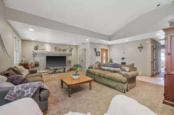 Ronkonkoma, NY 11779,7 Stanley CT