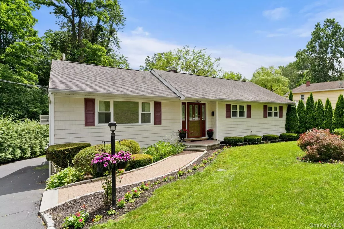 Hartsdale, NY 10530,6 Andover RD