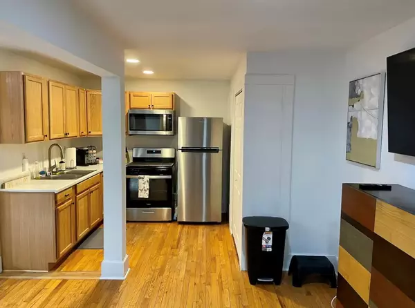 Poughkeepsie, NY 12601,98 S Hamilton ST #2