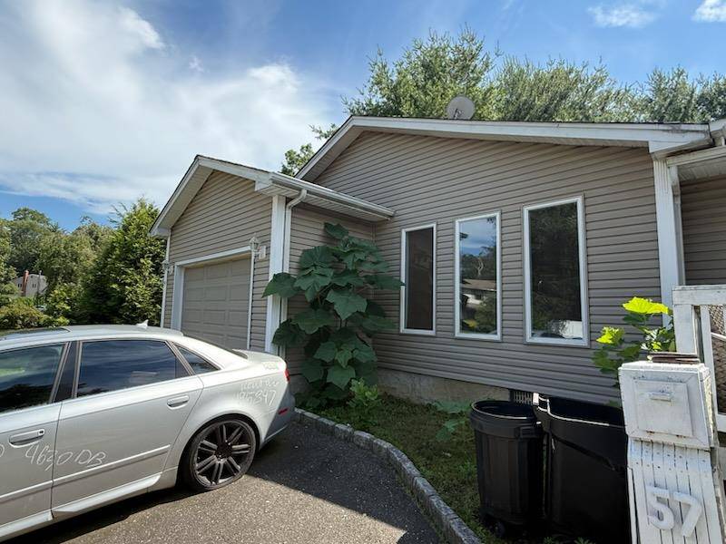 Commack, NY 11725,57 Schuyler DR