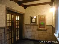 White Plains, NY 10601,292 Main ST #4C