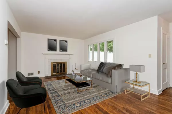 Hartsdale, NY 10530,83 Stevenson AVE