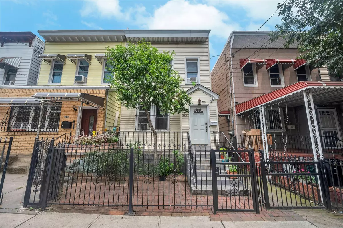 Brooklyn, NY 11208,371 Pine ST