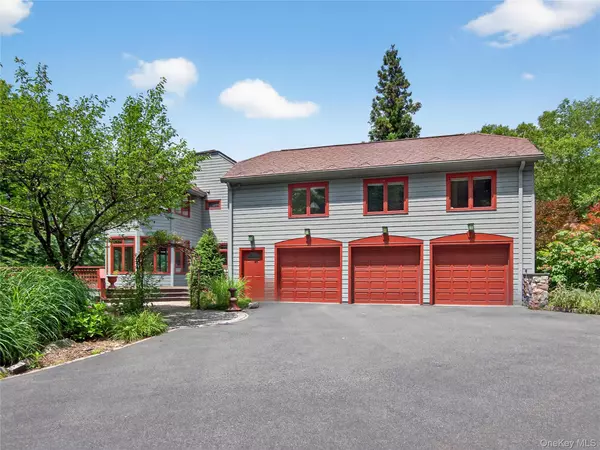 Sloatsburg, NY 10974,6 Old   Cranberry RD