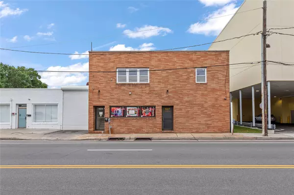 Valley Stream, NY 11580,625 W Merrick RD