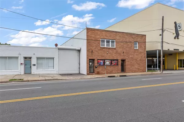 Valley Stream, NY 11580,625 W Merrick RD