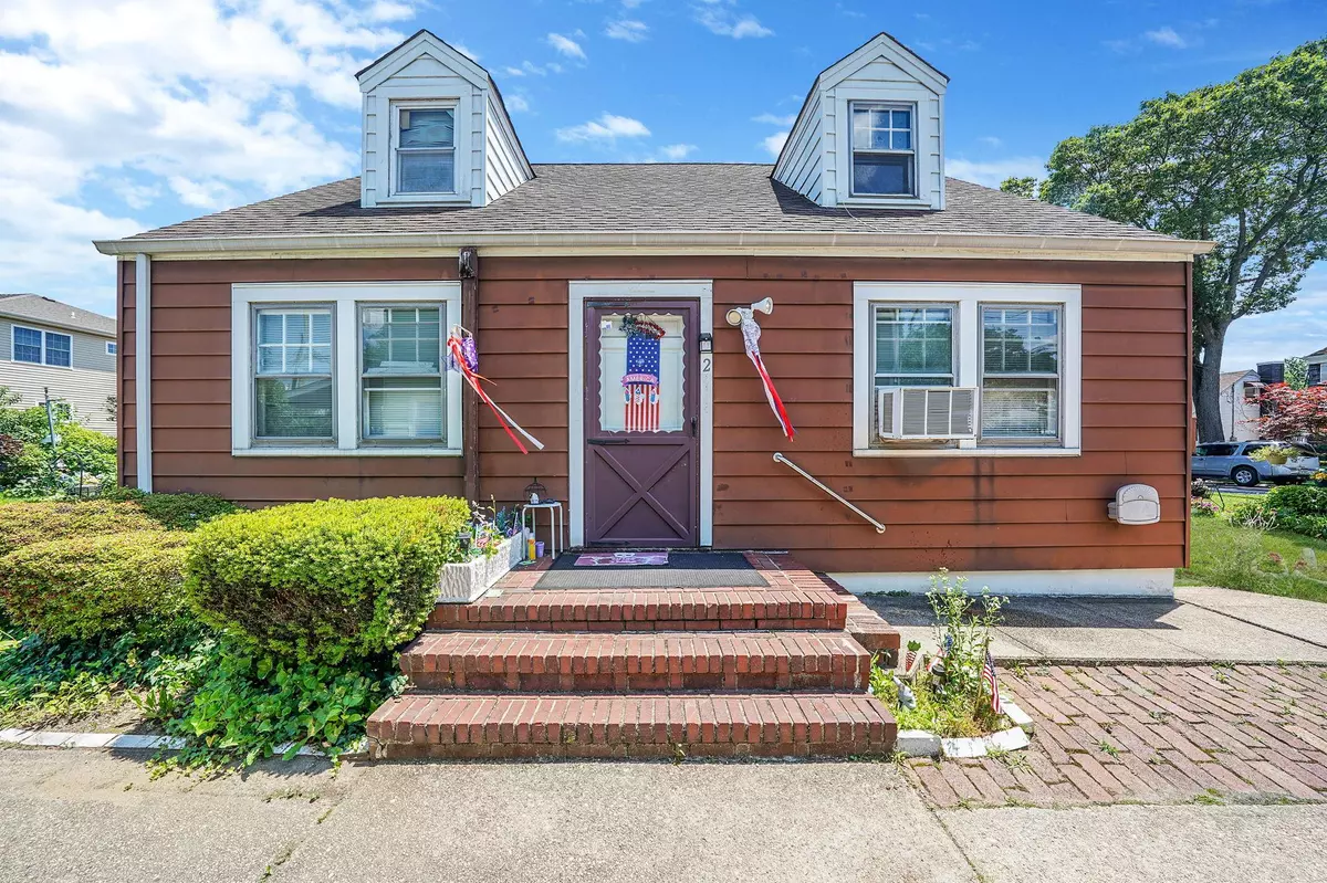 Valley Stream, NY 11580,7 Zemek ST