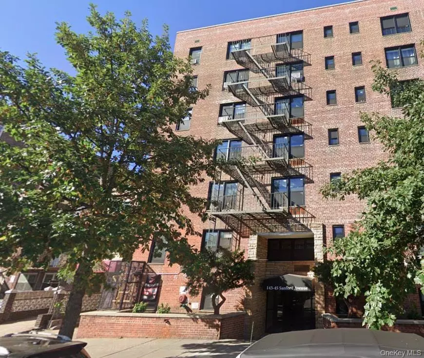 Flushing, NY 11355,143-45 Sanford AVE #L2