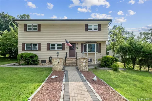Cortlandt Manor, NY 10567,95 Dale AVE