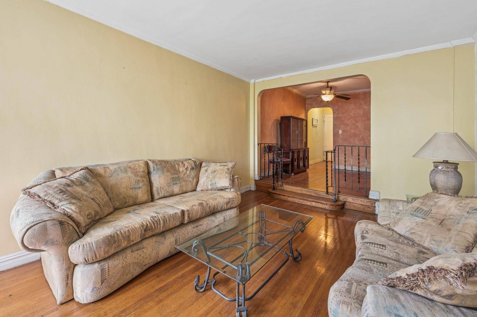 Bronx, NY 10458,306 E Mosholu Pkwy #3D