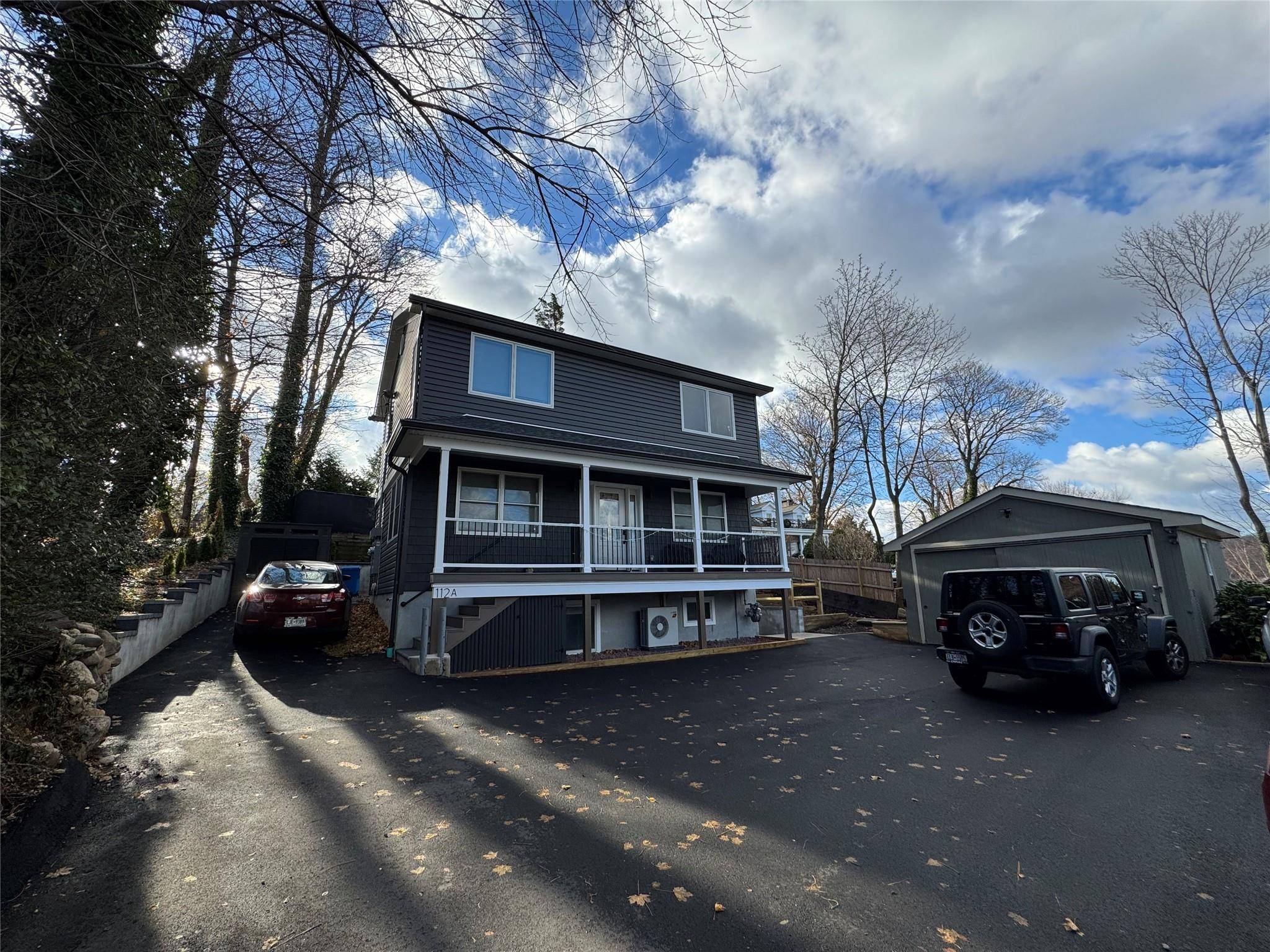 Port Jefferson, NY 11777,112A E Broadway #B