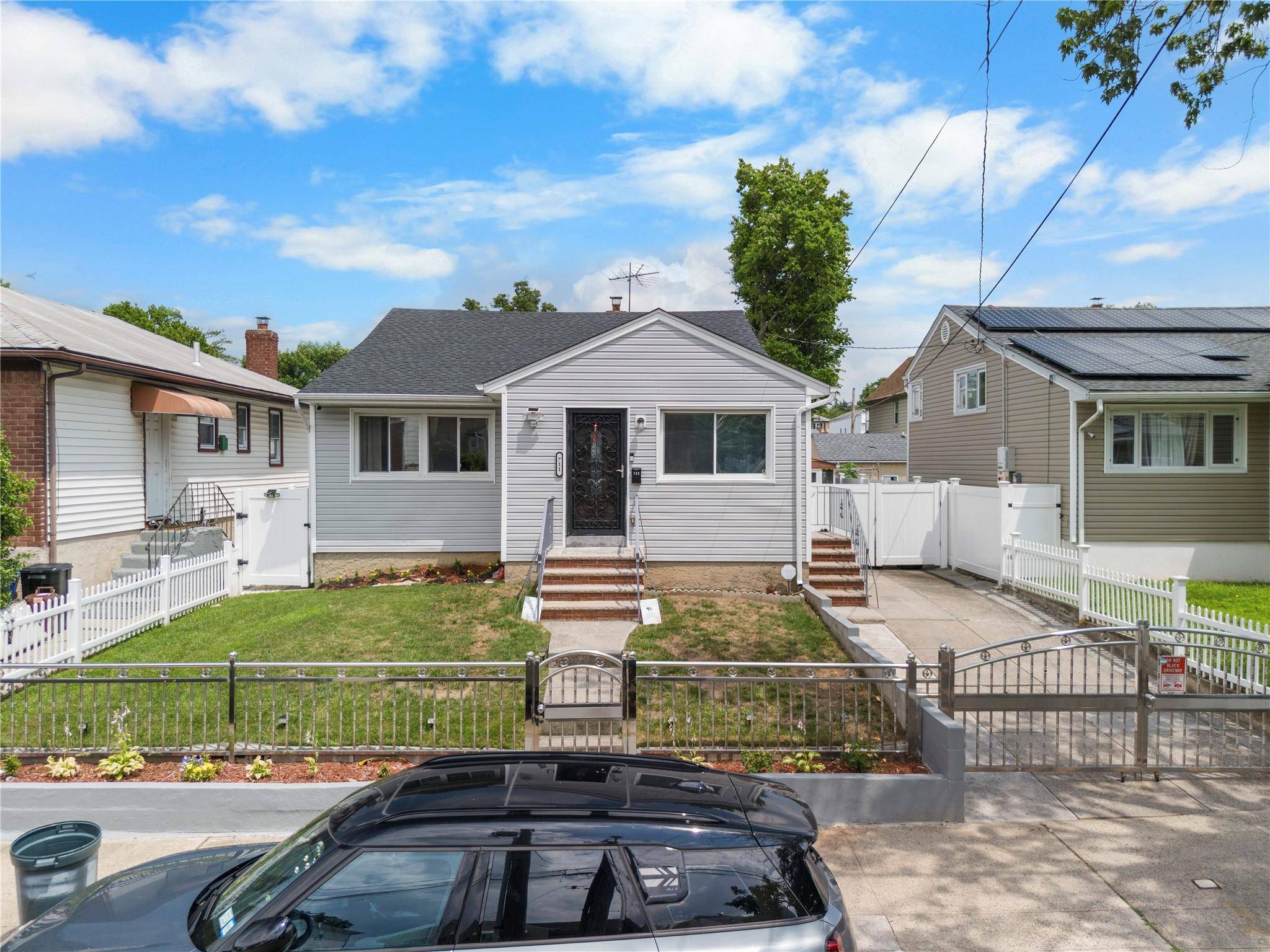 College Point, NY 11356,7-11 123