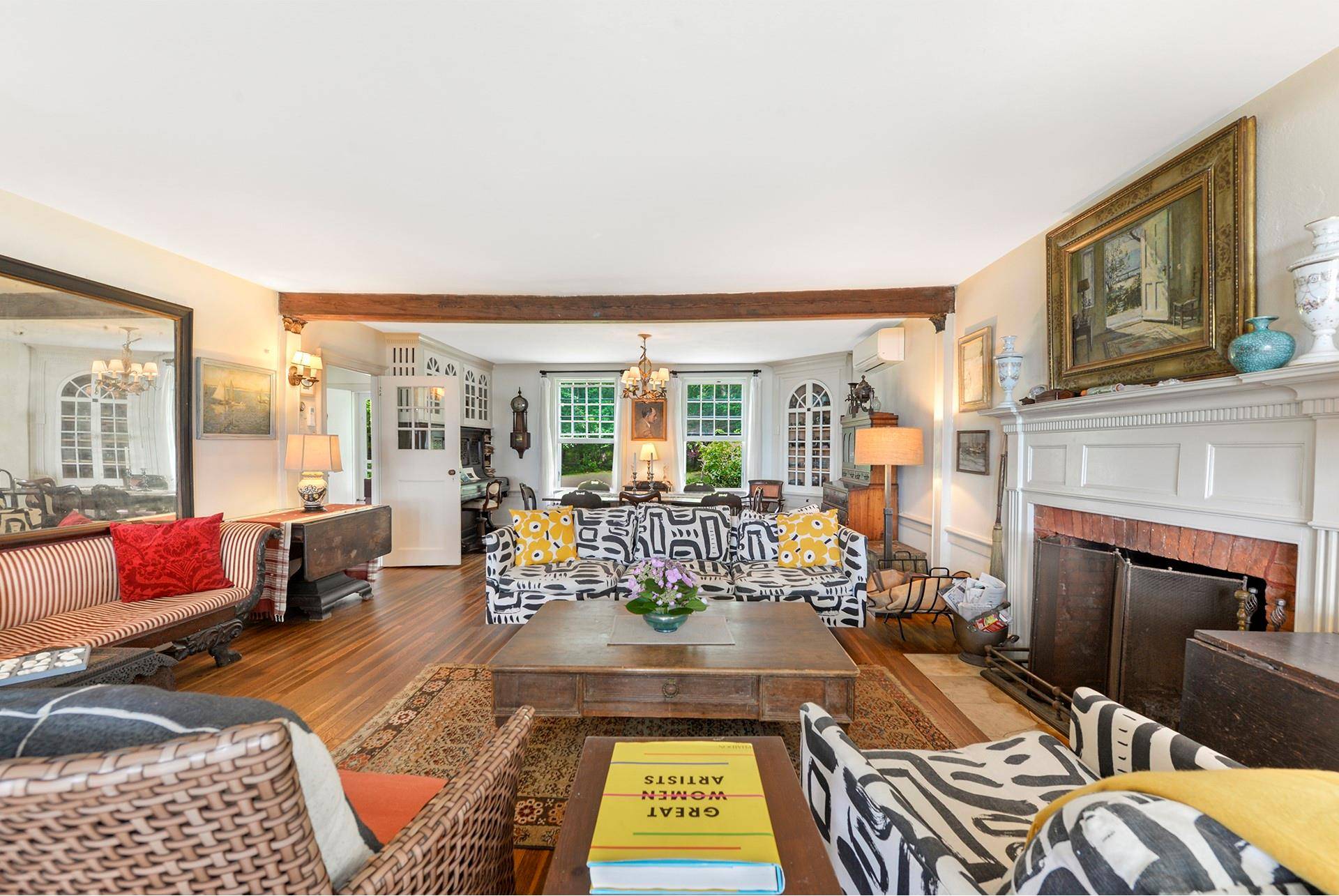 Peconic, NY 11958,Address not disclosed