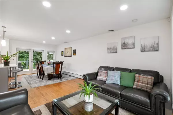 Scarsdale, NY 10583,4 Highview DR