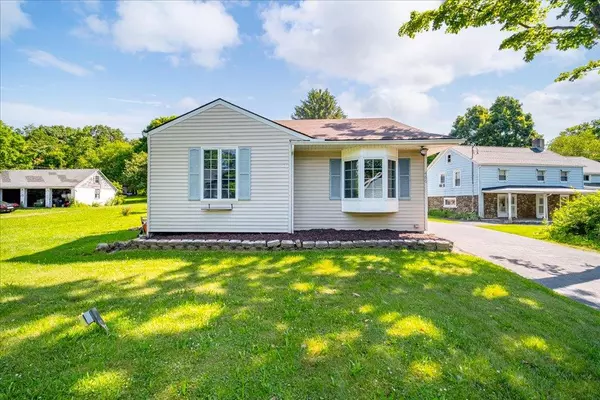 466 New Paltz RD, Highland, NY 12528