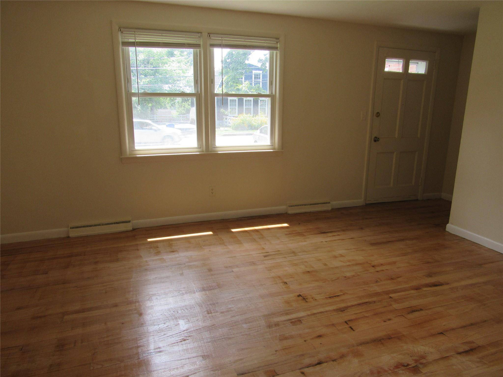 Goshen, NY 10924,54 Golden Hill AVE