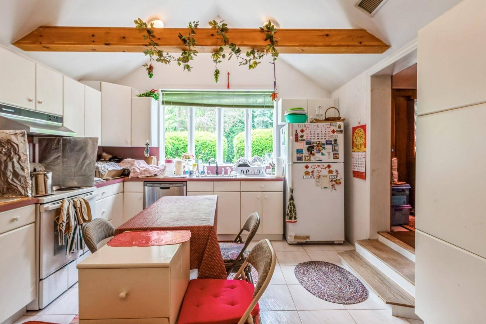 Hampton Bays, NY 11946,51 W Donellan RD