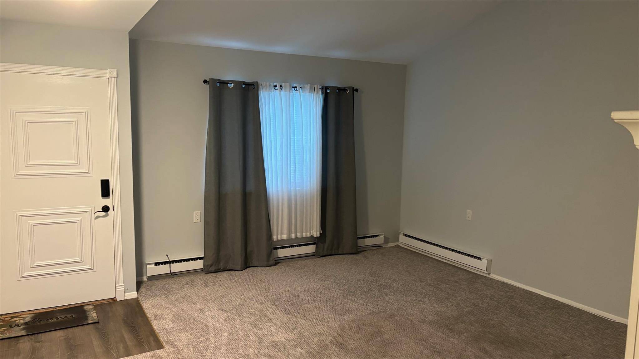 Stony Brook, NY 11790,94 Strathmore Gate DR