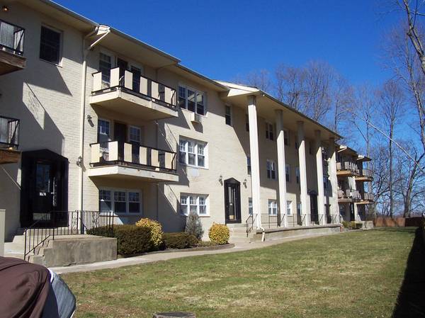21 Pavilion RD #Unit 9, Suffern, NY 10901