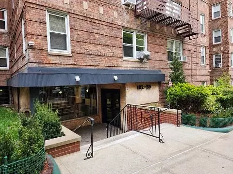 102-55 67 DR #LF, Forest Hills, NY 11375