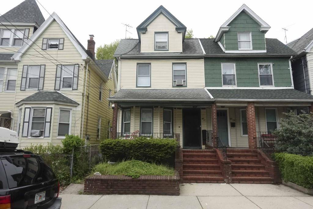8530 90th ST, Woodhaven, NY 11421