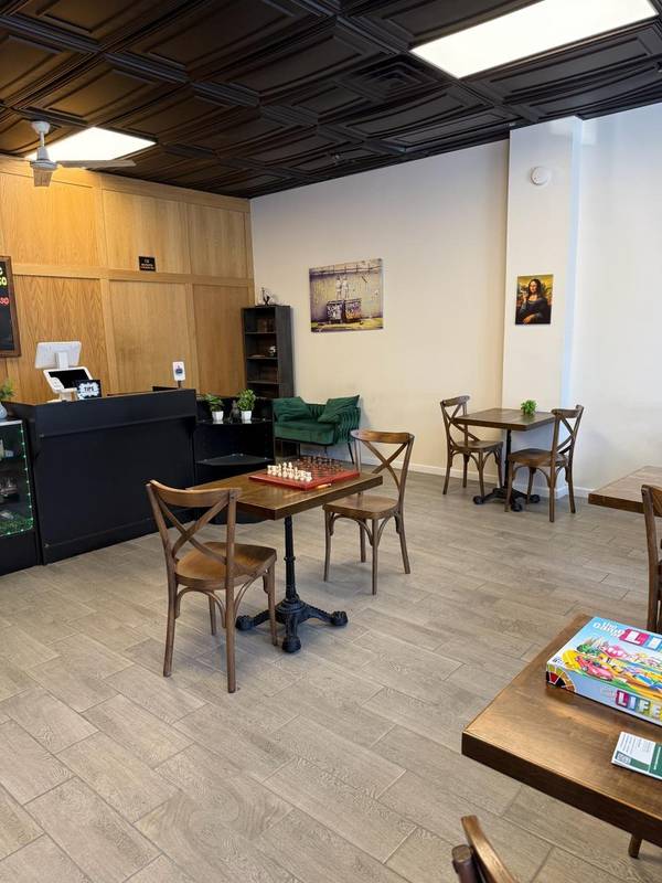 Valley Cottage, NY 10989,50 Route 303