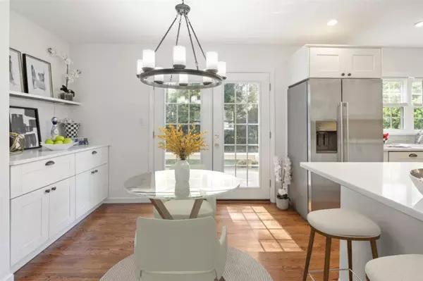 Locust Valley, NY 11560,15 Le Britton ST