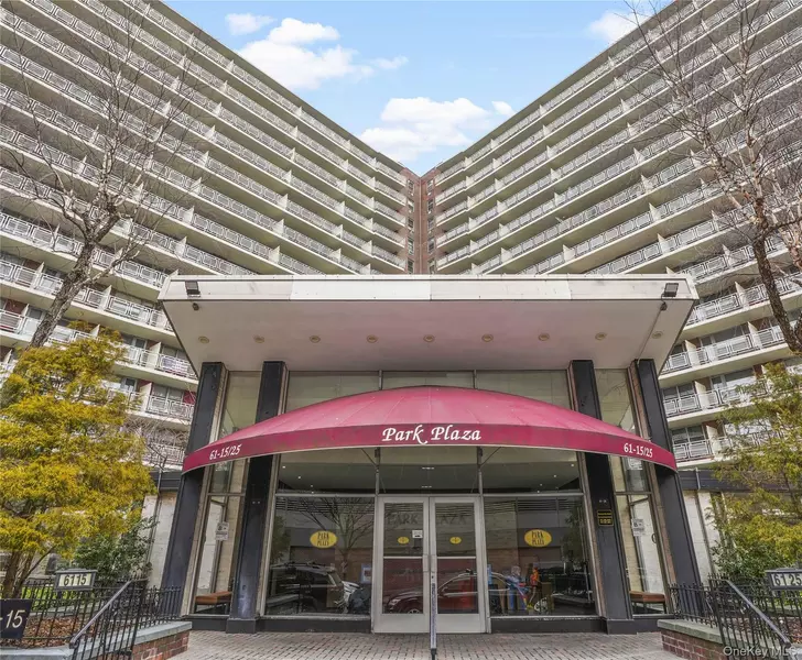 61-25 97 Street #15-J, Rego Park, NY 11374