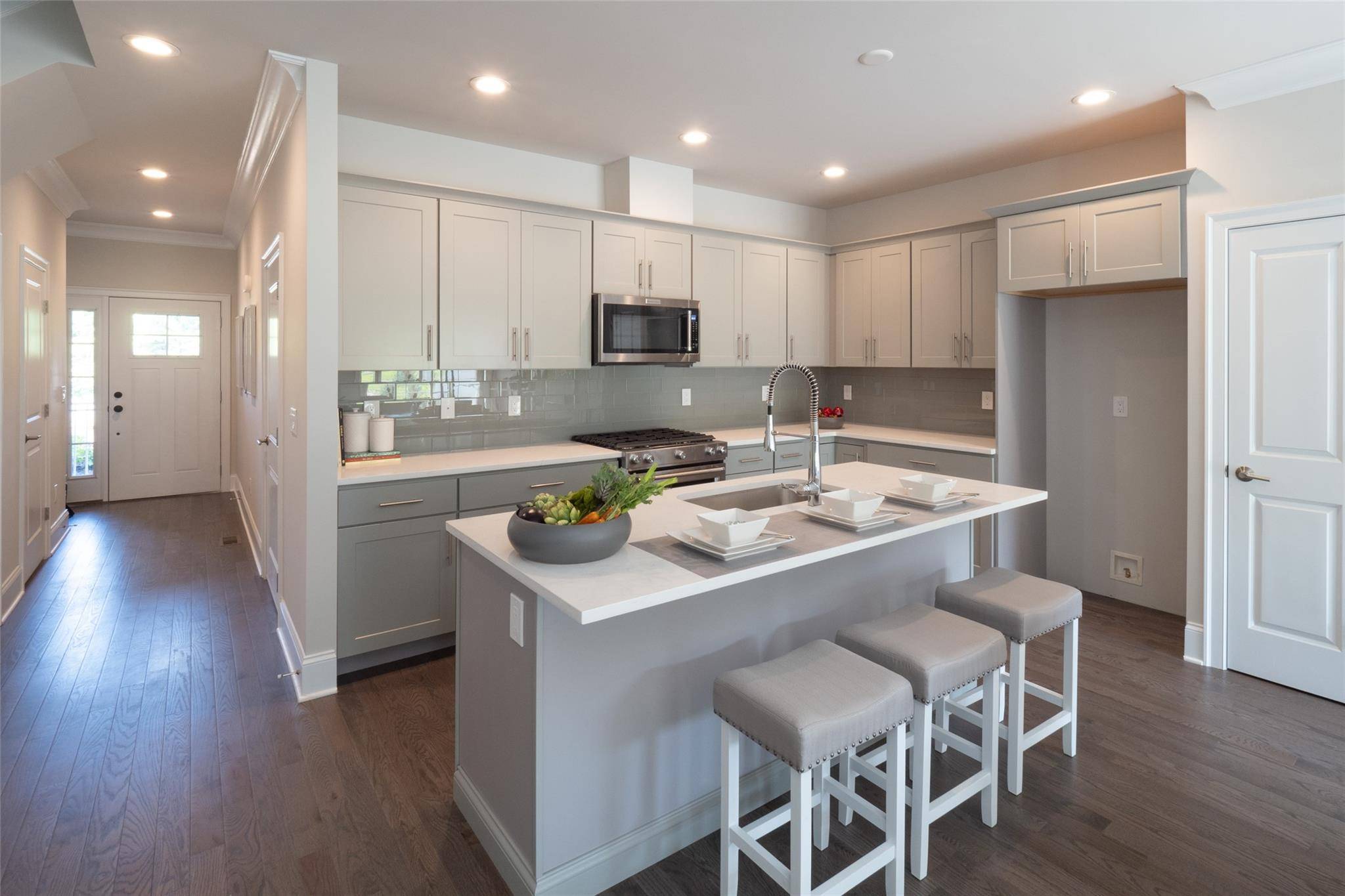 Hyde Park, NY 12538,311 Hudson View Terrace