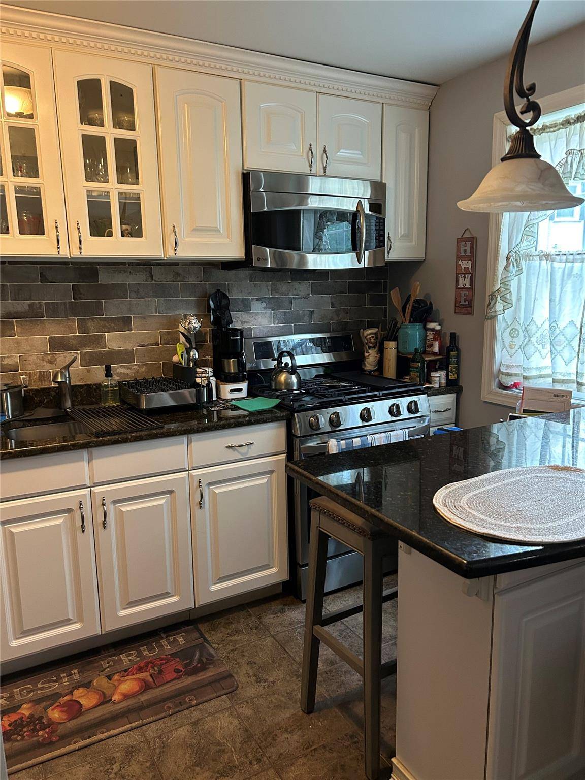 Bayside, NY 11364,223rd place 67th ave #A