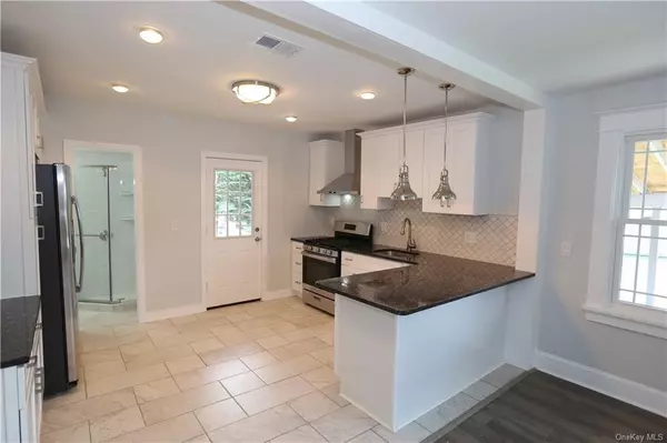 Nyack, NY 10960,6 E Catherine ST #A