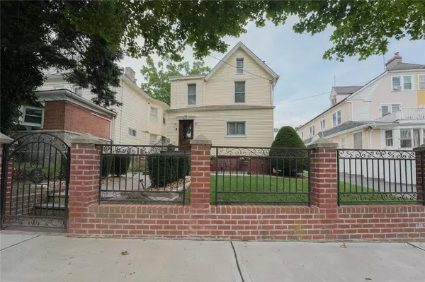 71 Dell AVE,  Mount Vernon,  NY 10553