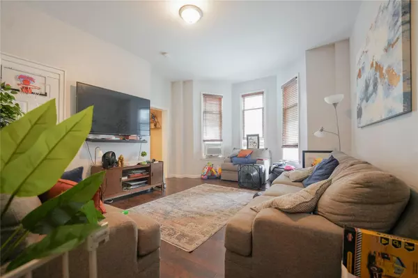 Mount Vernon, NY 10553,71 Dell AVE