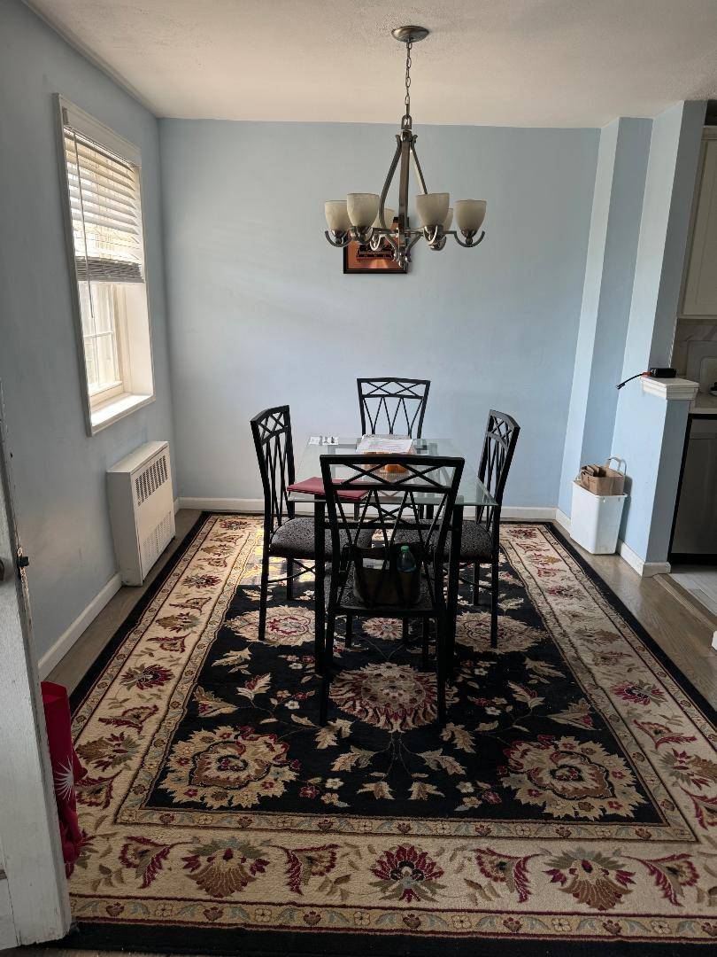 Howard Beach, NY 11414,87-10 149th AVE #5D