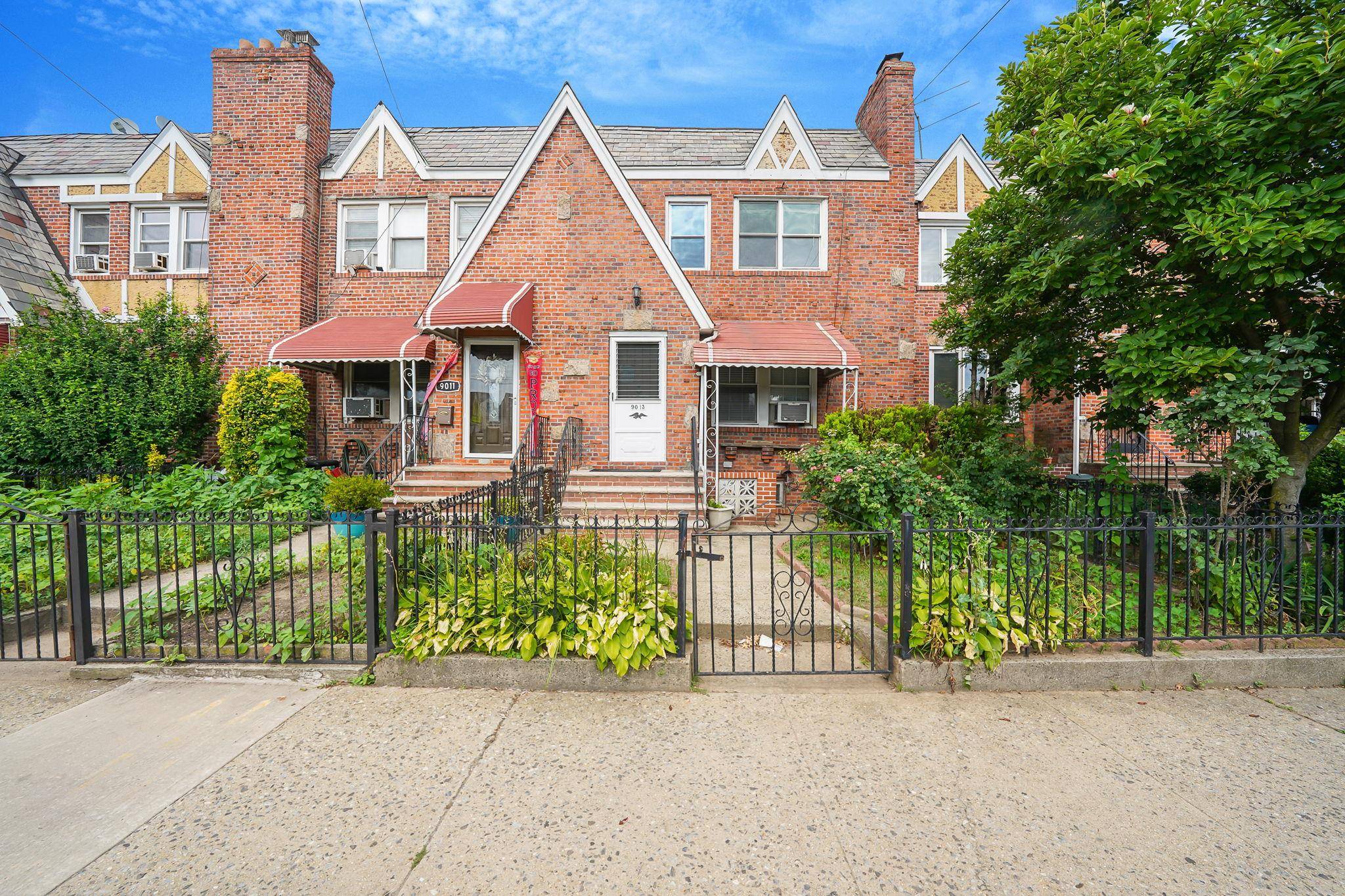 90-13 Francis Lewis BLVD, Queens Village, NY 11428