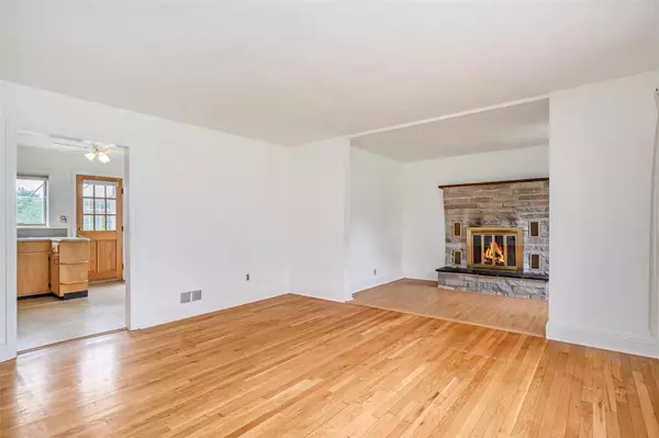 Pawling, NY 12564,33 Grandview AVE