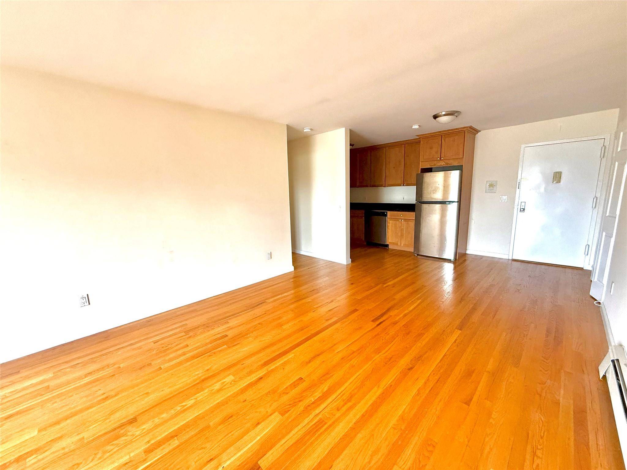 Harrison, NY 10528,17 Broadway #2K