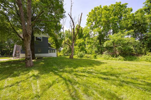 Millbrook, NY 12545,15 Johnson LN