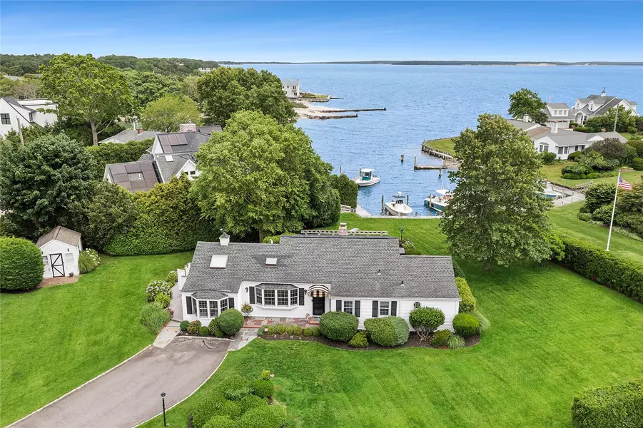 315 Old Salt RD, Mattituck, NY 11952