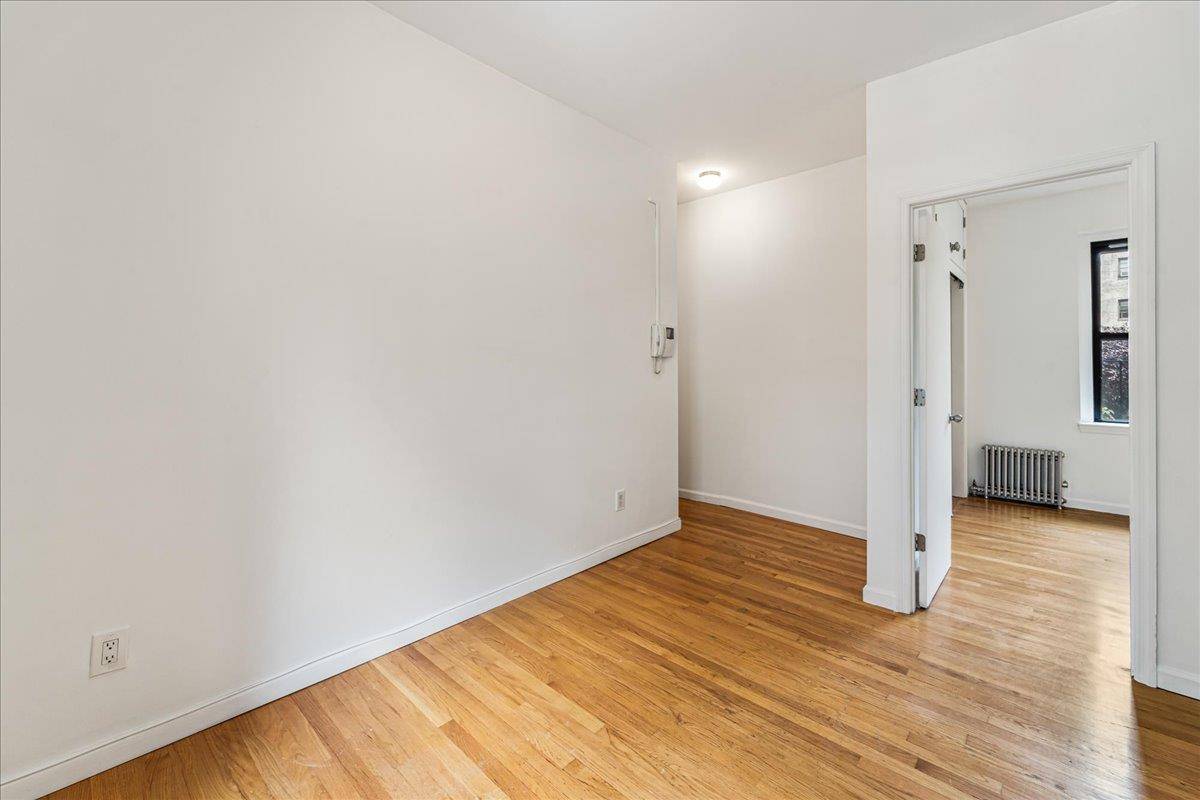 Astoria, NY 11105,2137 33rd ST #3D