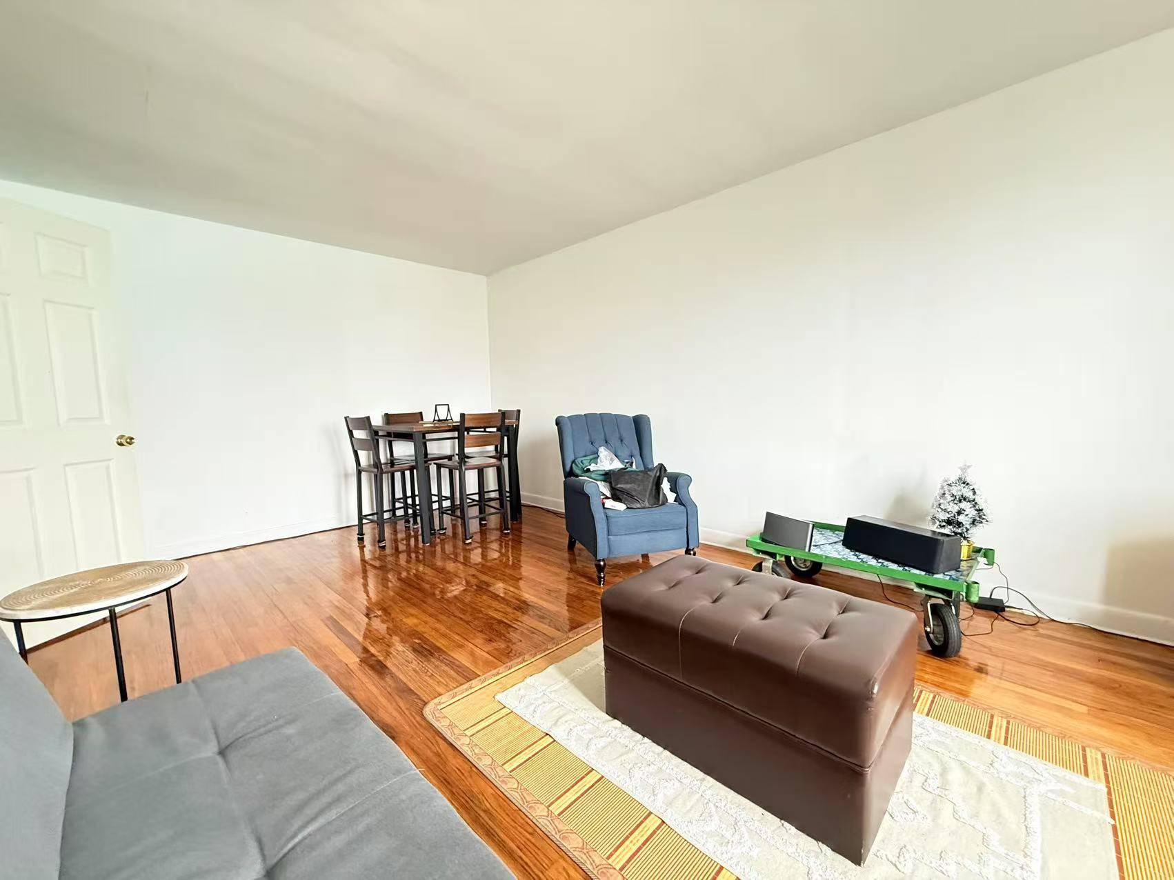 Flushing, NY 11355,136-30 Sanford AVE #6D