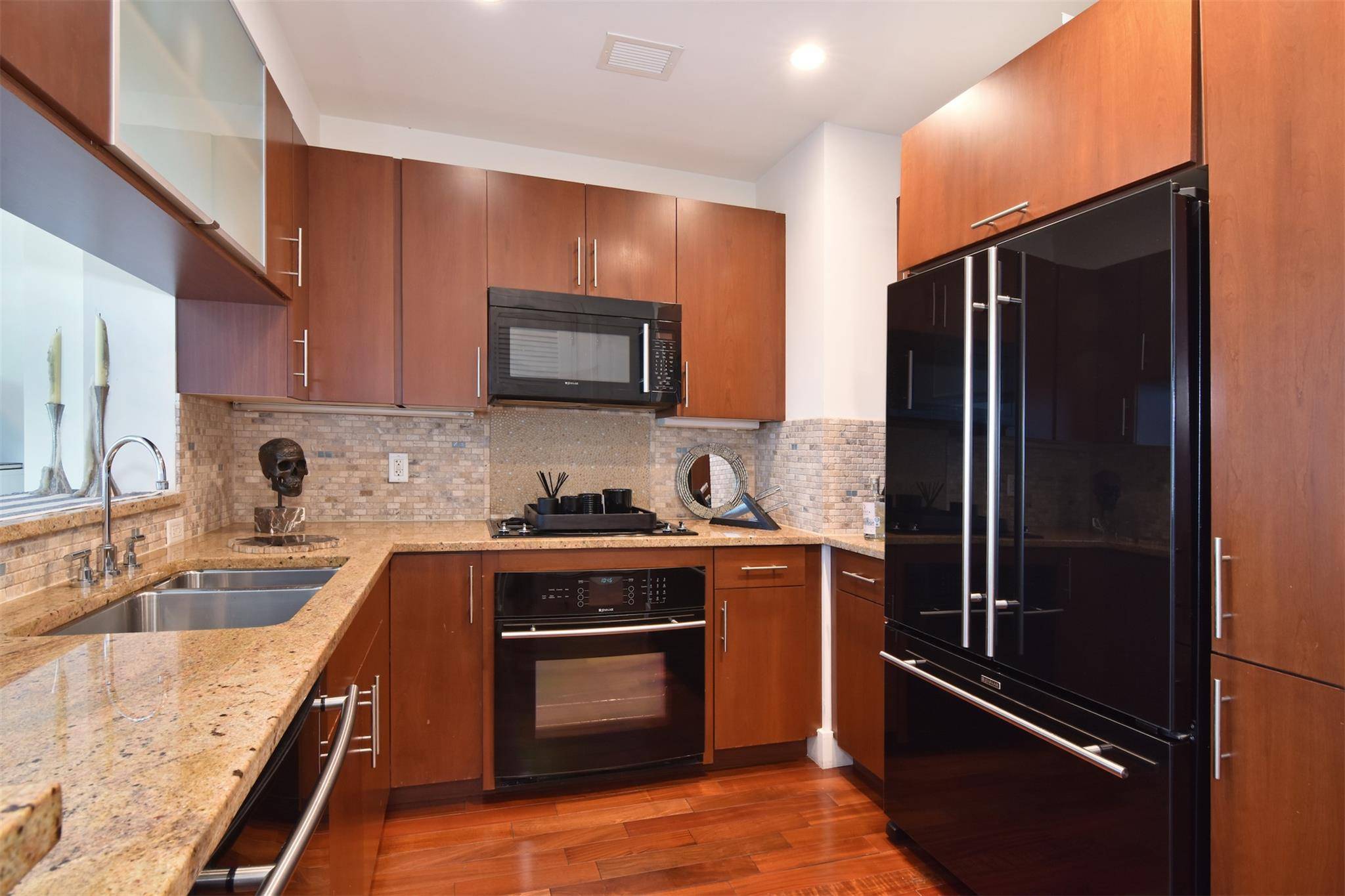 New Rochelle, NY 10801,175 Huguenot ST #1908