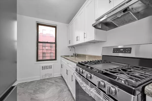 Far Rockaway, NY 11691,1040 Neilson Street #1A
