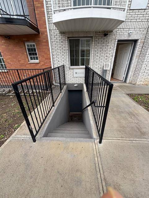 Jamaica, NY 11435,90-28 138 PL